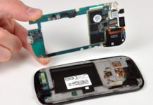 Где найти редкую запчасть для телефона