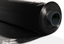 Полиэтиленовая черная пленка: характеристики, применение