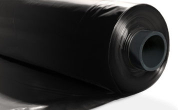 Полиэтиленовая черная пленка: характеристики, применение
