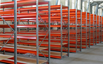Металлические стеллажи для склада