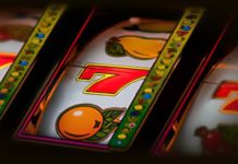 Как онлайн казино помогает скоротать свободные минутки