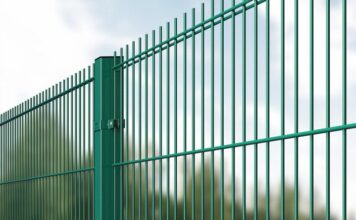 Особенности панельных ограждений