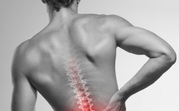 Почему возникают сильные боли в спине и как их лечить?