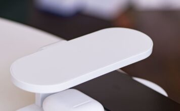 Преимущества беспроводной зарядки QINETIQ