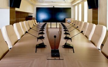 Особенности выбора камеры для конференц связи