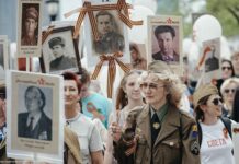 Бессмертный полк: память о тех, кто отдал жизни за мир