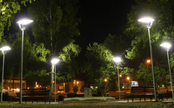 Парковое светодиодное освещение: виды светильников, энергосбережение, преимущества