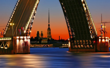 Вакансии в Санкт-Петербурге: Найди работу мечты в городе на Неве