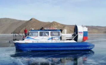 Экскурсия в Бухту Песчаная на хивусе зимой 2025 года: эксклюзивное путешествие по льду Байкала