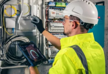 Электрик в Астане: как найти профессионала, который решит ваши электрические проблемы спокойно и без сюрпризов